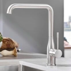 GROHE Keukenkraan Essence L-size Met Hendel Supersteel 10 GROHE Keukenkraan Essence L-size Met Hendel Supersteel -Huishoudelijke Artikelen Korting 123 1721
