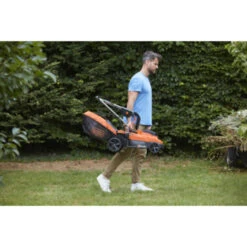 Black & Decker BLACK+DECKER 2x18V Grasmaaier BCMW33184L2-QW 33 Cm Incl. Twee 4,0 Ah Accu's -Huishoudelijke Artikelen Korting 123 767